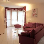 Апартаменты Chateau *