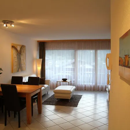 Chateau Apartment *